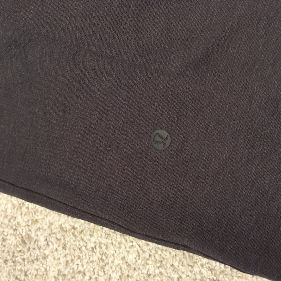 Lululemon Crop Can You Feel the Pleat Crop - Picture 6 of 8